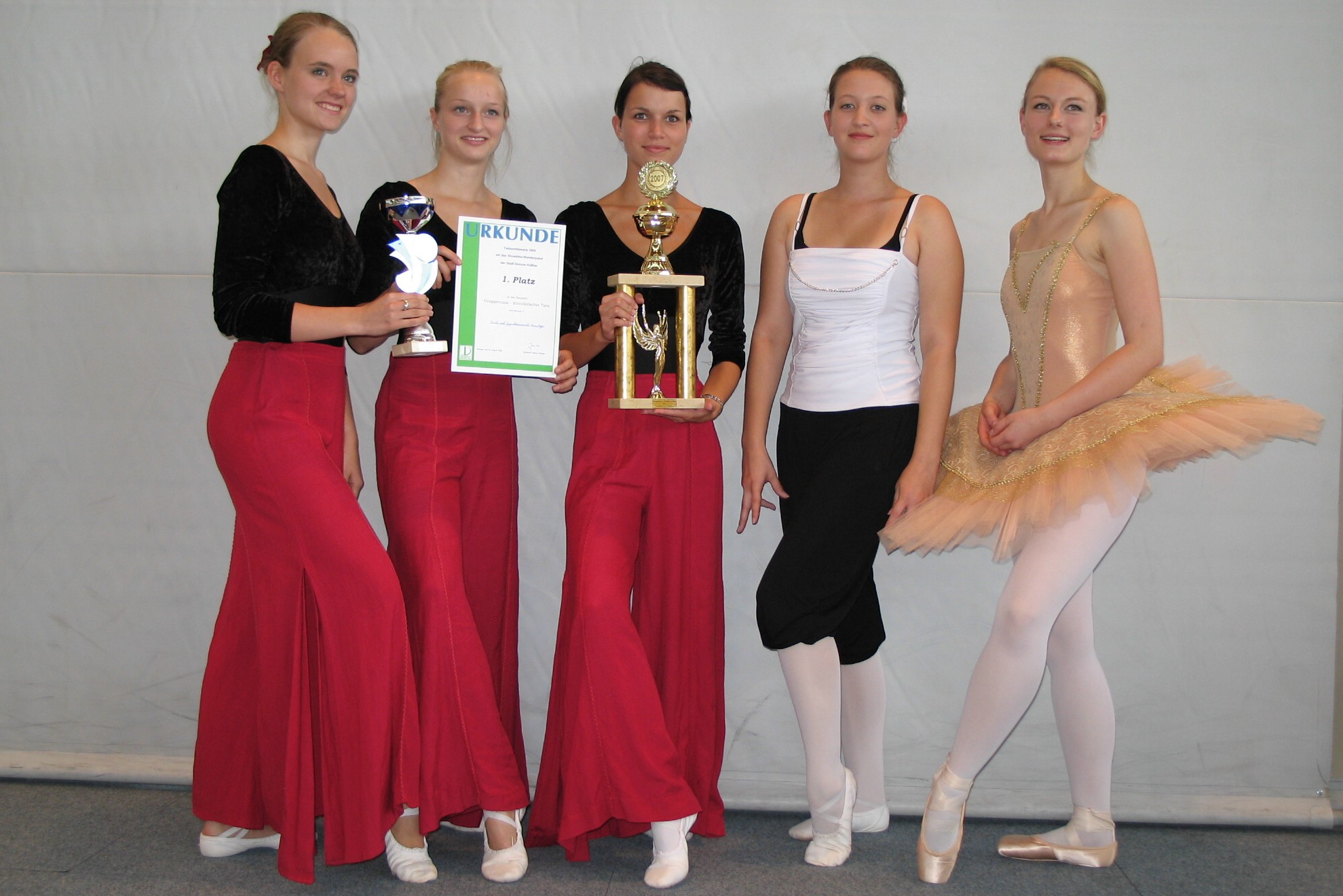 Dessau-Rolauer Tanzwettbewerb:  024. Sieger mit Bailamos, Kategorie Modern Altersklasse C 